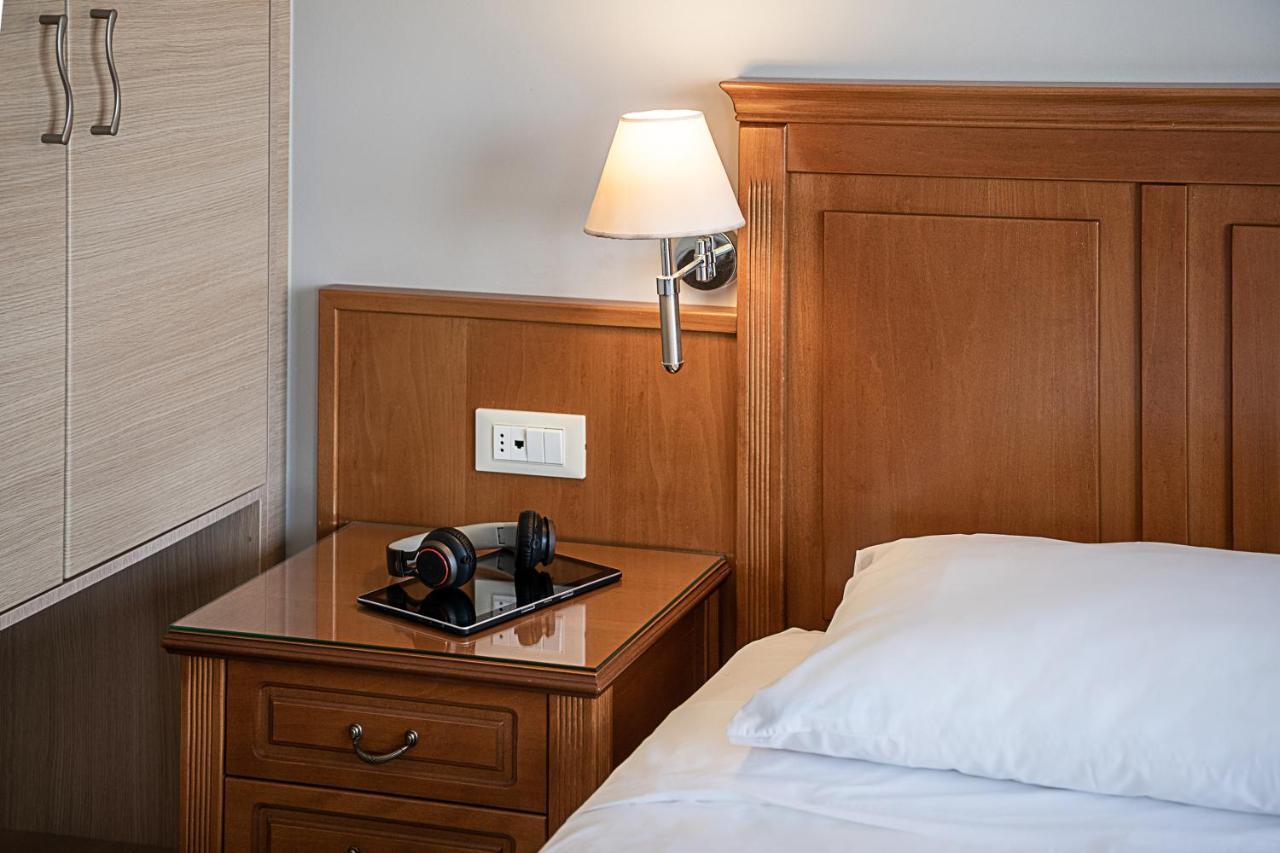 Nektar Beach Hotel Stalós Zewnętrze zdjęcie