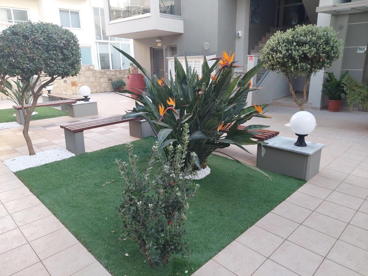 Nektar Beach Hotel Stalós Zewnętrze zdjęcie